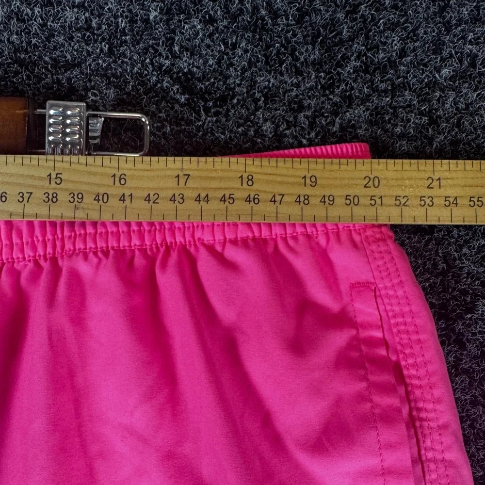 Vineyard Vines Mens XXL Neon Pink Board Shorts Swim Trunks Mesh Lined Preppy